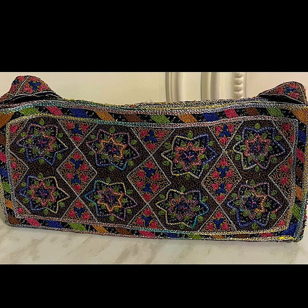 Pierre Urbach made in India boho vintage small purse.